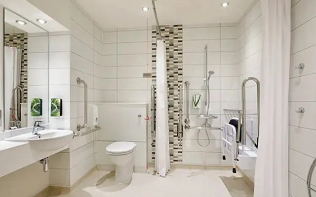 Premier Inn Edinburgh City Centre(York Place)