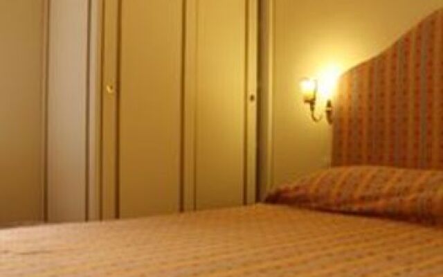 Via Veneto House - Guest House