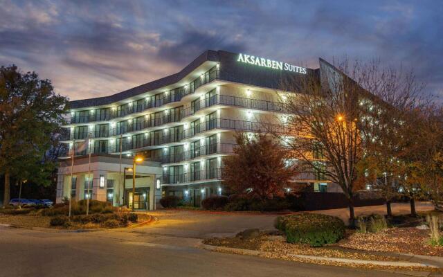 Aksarben Suites, A Trademark Collection Hotel