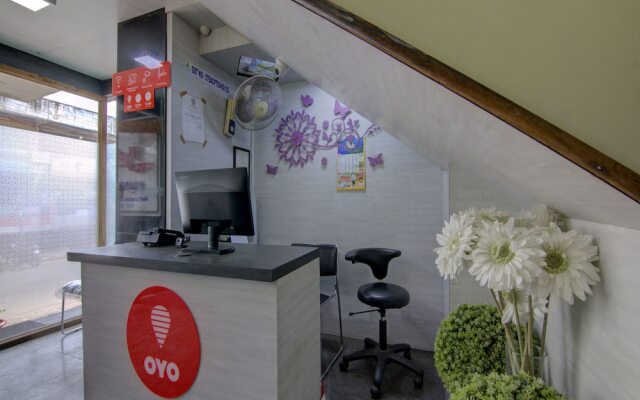 OYO 16120 Balajee Classic Inn