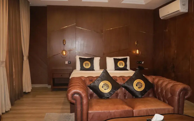 Three Trees Hotel