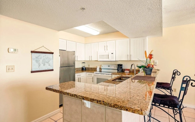 Pelican Beach 0602 1 Bedroom Condo