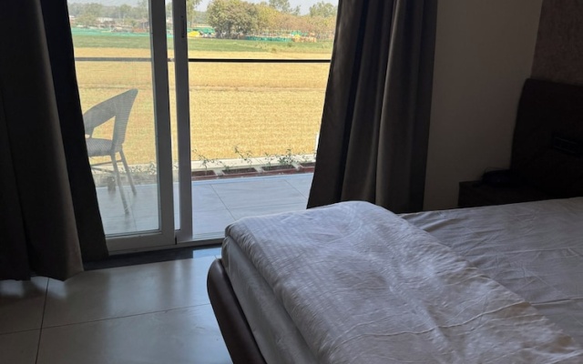 Infinity Resort & Restaurant Inb