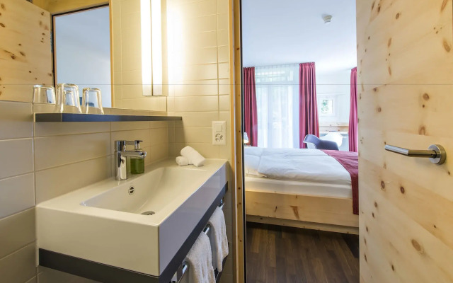 Hotel Schweizerhof Sils Maria, a Faern Collection Hotel