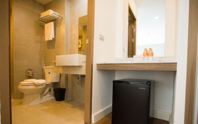 B2 Phitsanulok Boutique & Budget Hotel