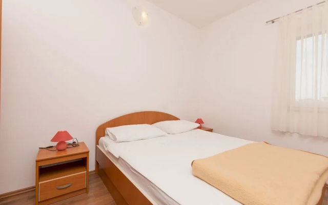 Apartments Frane