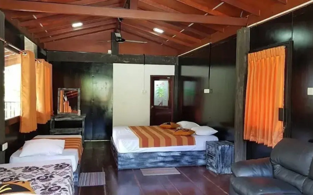 Ella Deck Resort