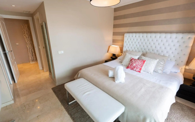 Brand New Apartment at Terrazas de Banús
