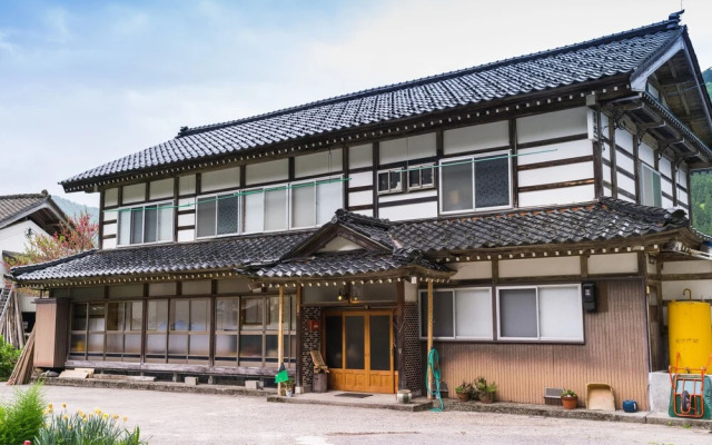 Takazuri-KITA - Hostel