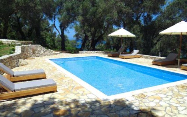 Messonghi Luxury Villas, Corfu