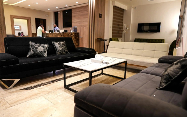 Luciana Hotel by FHM