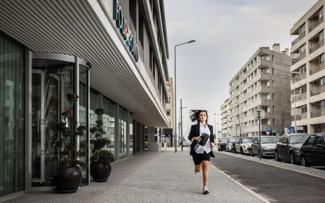 Four Points by Sheraton Matosinhos