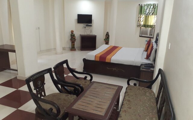 Hotel The Queens