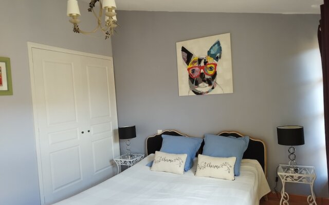 Entre vignes et dentelles