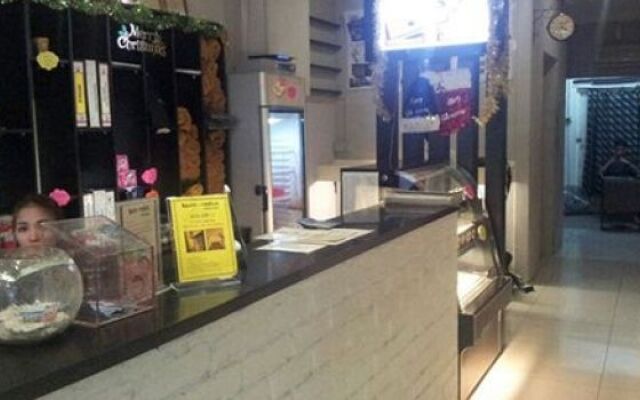 KLCC Chinatown Deluxe 2 Pax Suite