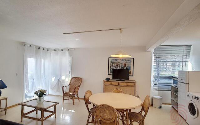 Appartement Lamalou-les-Bains, 2 pièces, 4 personnes - FR-1-451-23