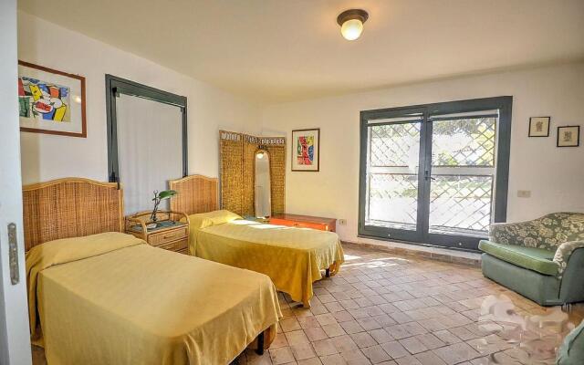 Villa With Garden in Sicily Near the sea