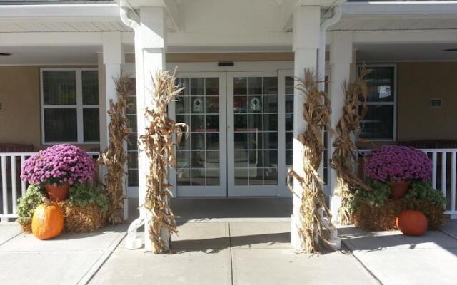 Country Inn & Suites Ithaca