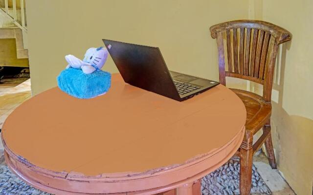 Spot On 91588 Ananda Guest House Batu