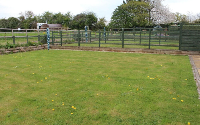 Whitley Elm Cottages