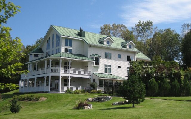 Sacred Clay Inn