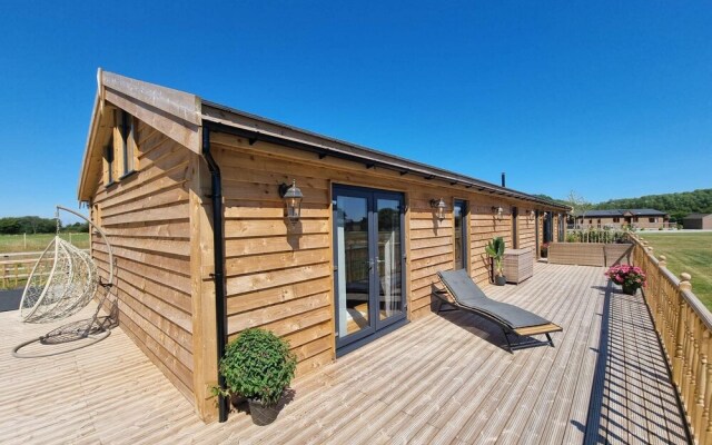 Immaculate 4-bed Private Luxury Lodge Near York