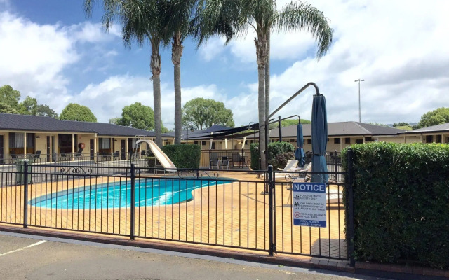 James Street Motor Inn