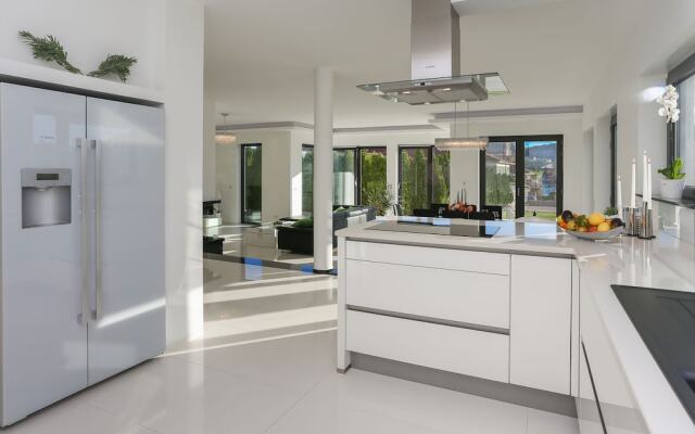 Plush Villa in Trogir With Sauna & Whirlpool
