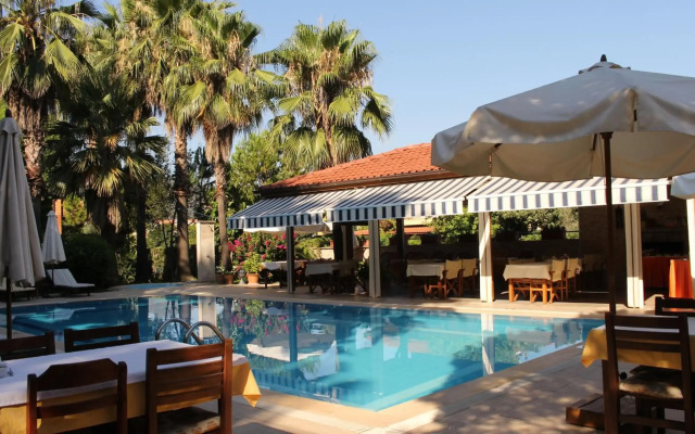 Nirvana Apart Hotel