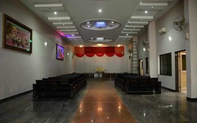 Hotel Orient Palace