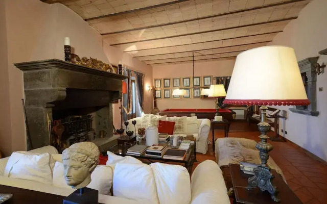 Pg-l188-lmne0at - Hostal de Todi 12