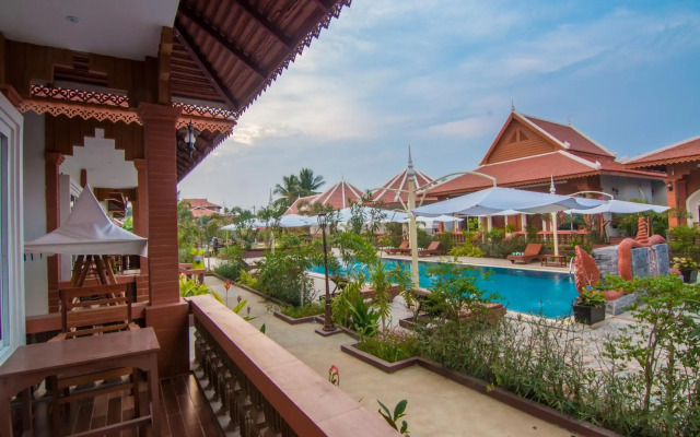 Ravorn Villa Boutique