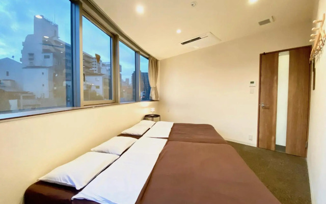Osaka Guesthouse Nest - Hostel