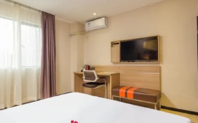 7 Days Premium (Shenzhen Dalang Commercial Center)
