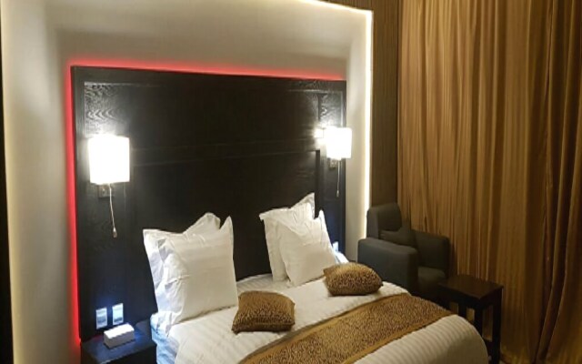 Al-Hariri Suites