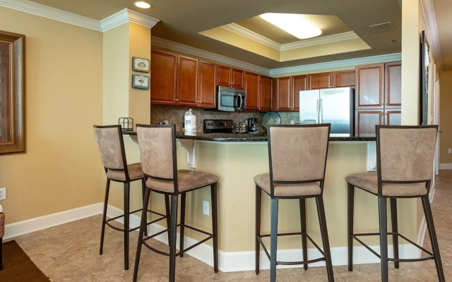 Phoenix Ix 1402 2 Bedroom Condo