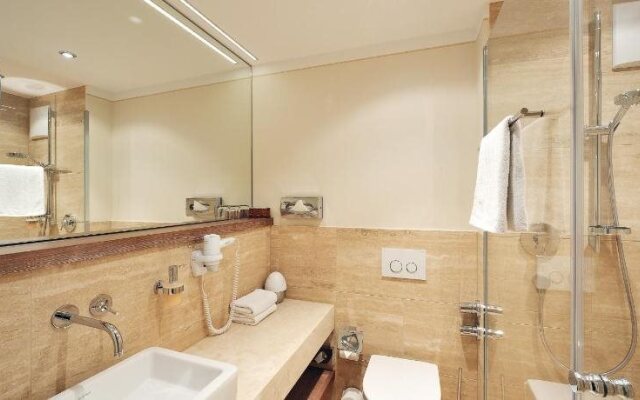Hotel Gasthof Alte Post Holzkirchen