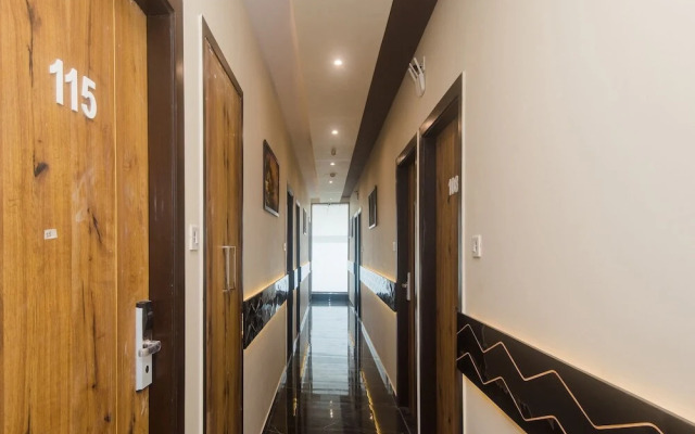 Hotel Universal Garden by OYO Rooms