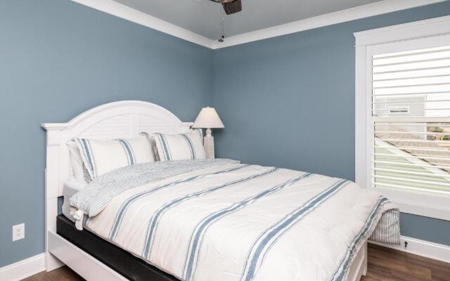 The Sandcastle by Oak Island Accommodations