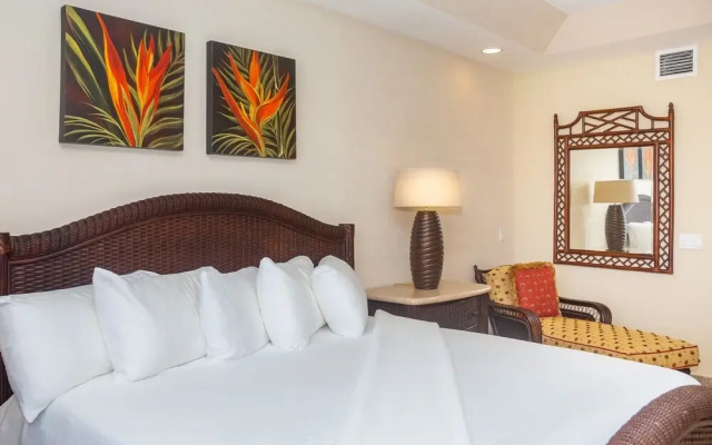 Lawson Rock - Angelfish 101 Studio Bedroom Condo by RedAwning