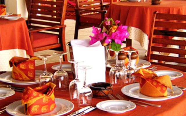 Royal Lodge Hotel