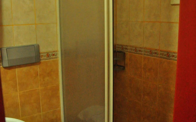 Cinar Family Suite Hotel