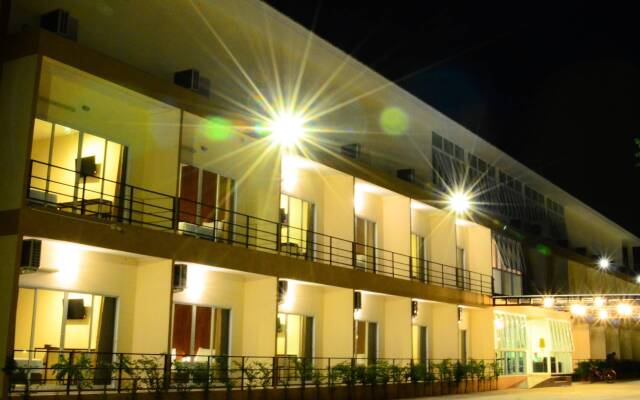 The Pavilion Hotel