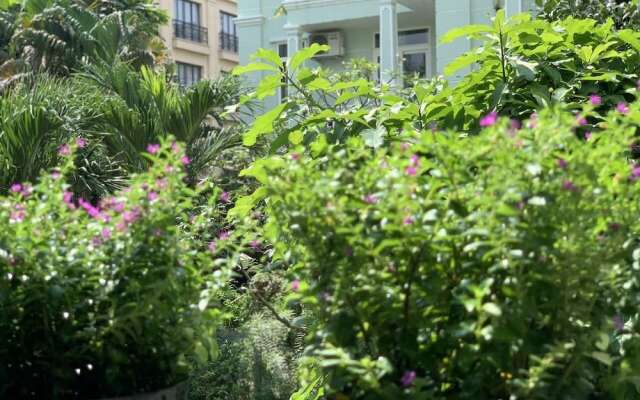 The Royal Hotel Apartment - Phu My Hung