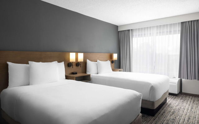 Hyatt Place Atlanta / Cobb Galleria