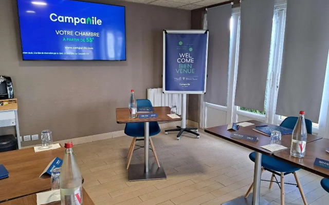 Campanile Saint Quentin