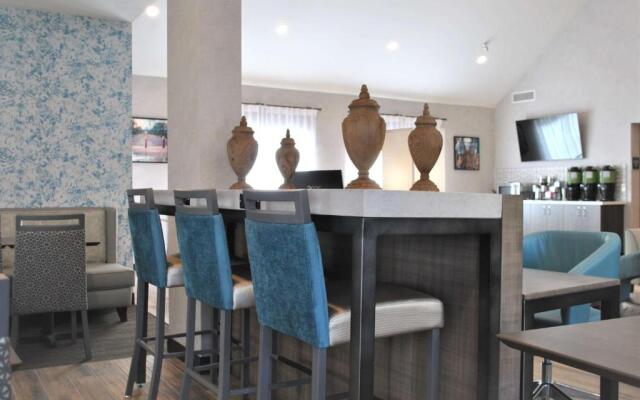 Best Western Fishkill Inn & Suites