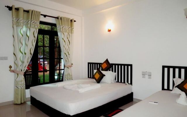 Hotel Chanara