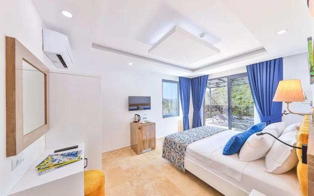 Villa Kas Bohem - Sleeps 12 - Close to Town and Beach