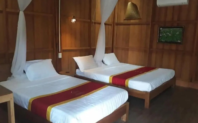 Coconut Homestay